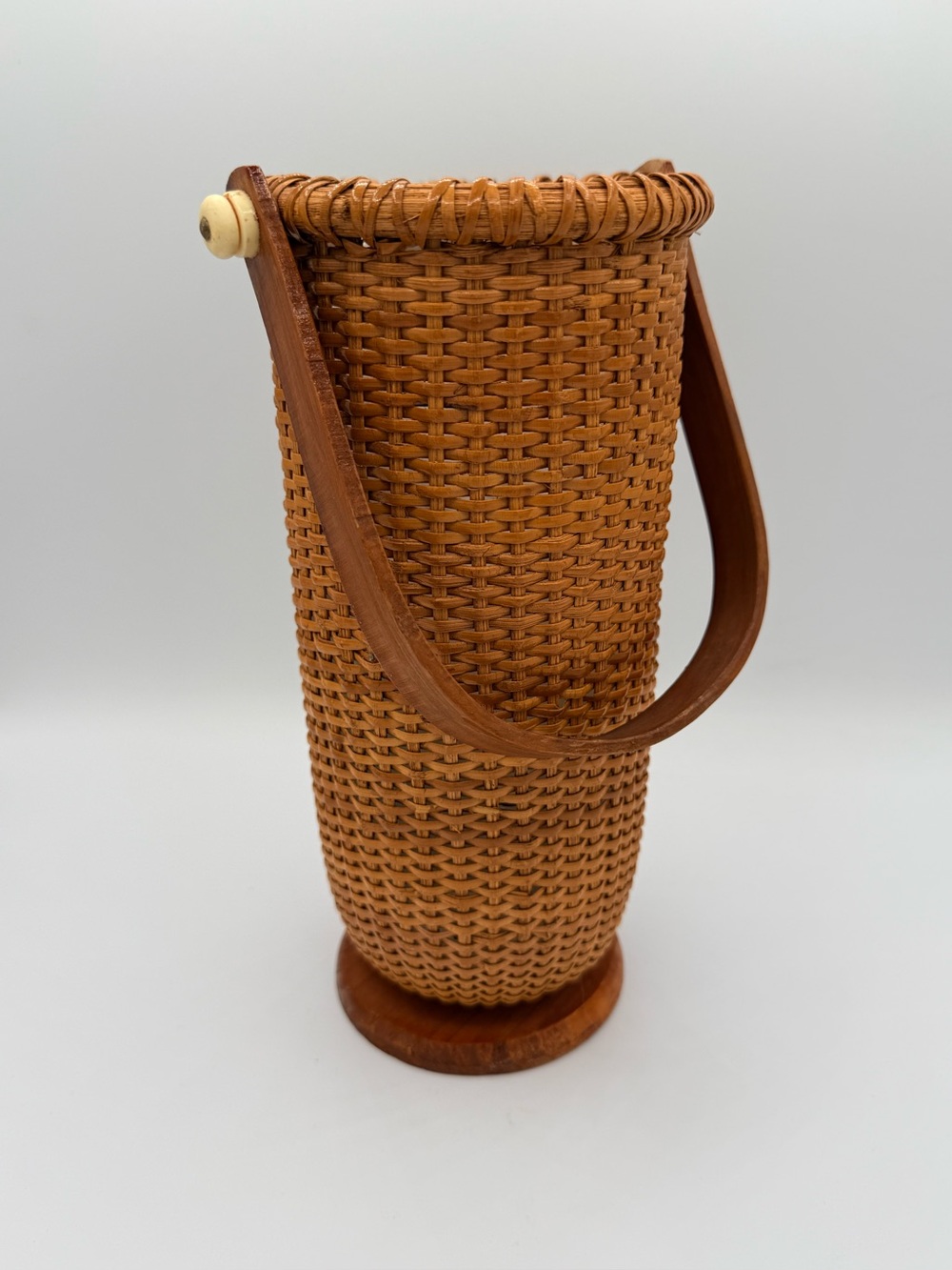 Vintage Nantucket Style Woven Rattan Basket/Vase with Plastic Liner